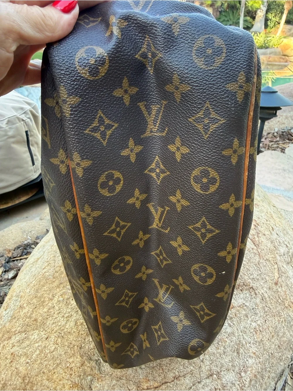 Louis Vuitton vintage Brown toiletry travel  Deauville bag with Vachetta trim